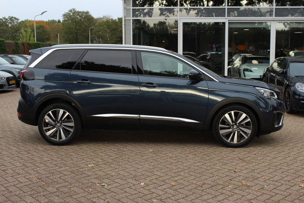 Peugeot 5008 1.2 PureTech Blue Lease Premium 7p. / 1e Eign. / Camera / Leder / CarPlay / 19'' / Elektr. best.stoel / Stoelverwarming / DAB / Cruise Control