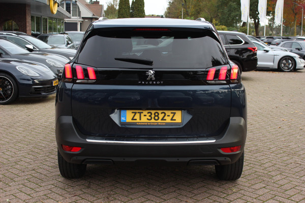 Peugeot 5008 1.2 PureTech Blue Lease Premium 7p. / 1e Eign. / Camera / Leder / CarPlay / 19'' / Elektr. best.stoel / Stoelverwarming / DAB / Cruise Control