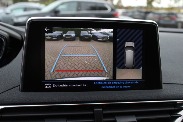 Peugeot 5008 1.2 PureTech Blue Lease Premium 7p. / 1e Eign. / Camera / Leder / CarPlay / 19'' / Elektr. best.stoel / Stoelverwarming / DAB / Cruise Control