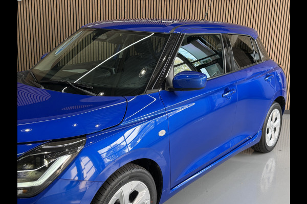 Suzuki Swift 1.2 Smart Hybrid AUT Navi | ACC | Stoelverwarming | Dodehoek | 16 " | Carplay |
