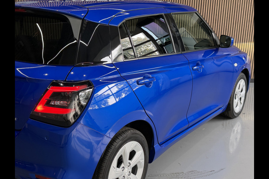 Suzuki Swift 1.2 Smart Hybrid AUT Navi | ACC | Stoelverwarming | Dodehoek | 16 " | Carplay |