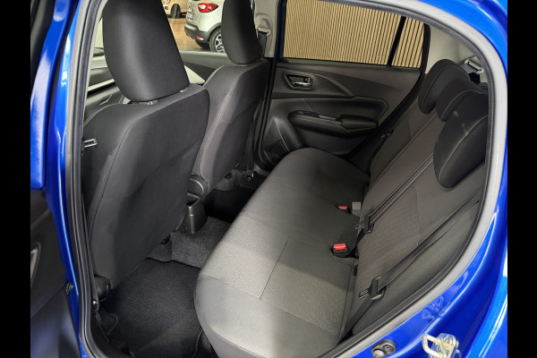 Suzuki Swift 1.2 Smart Hybrid AUT Navi | ACC | Stoelverwarming | Dodehoek | 16 " | Carplay |