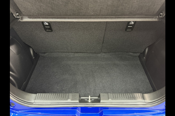 Suzuki Swift 1.2 Smart Hybrid AUT Navi | ACC | Stoelverwarming | Dodehoek | 16 " | Carplay |