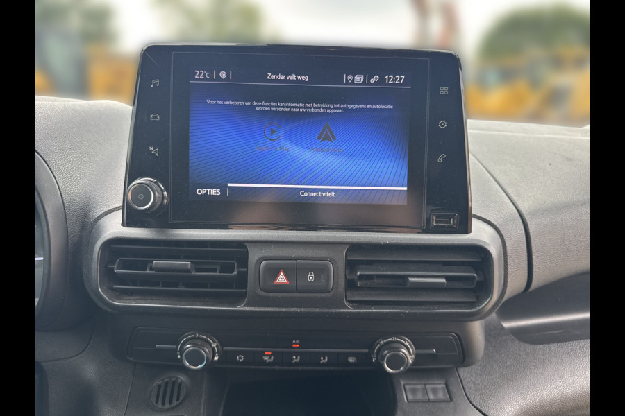 Toyota ProAce City 1.2 110PK **Benzine** L1 Navigatie Climate control Camera Carplay Cruise control Parkeersensoren v+a Gasoline Benzin