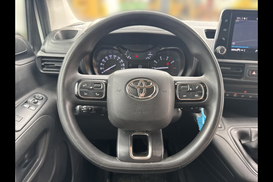 Toyota ProAce City 1.2 110PK **Benzine** L1 Navigatie Climate control Camera Carplay Cruise control Parkeersensoren v+a Gasoline Benzin