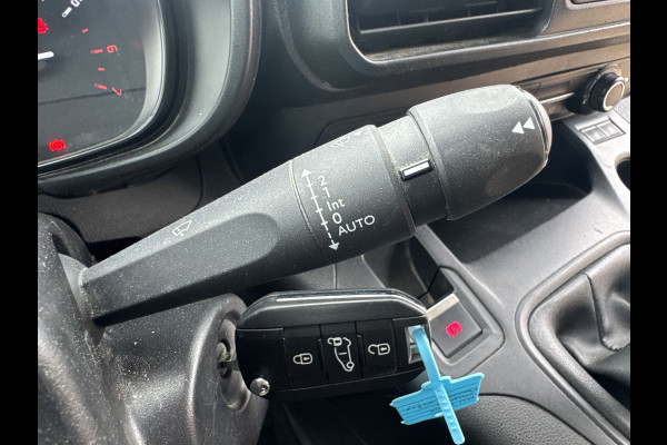 Toyota ProAce City 1.2 110PK **Benzine** L1 Navigatie Climate control Camera Carplay Cruise control Parkeersensoren v+a Gasoline Benzin