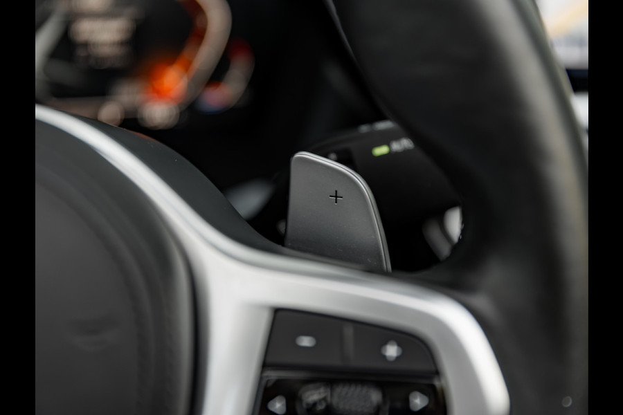 BMW Z4 Roadster sDrive20i M-Sport - Harman Kardon - Driving Assistent - Stuurwielverwarming