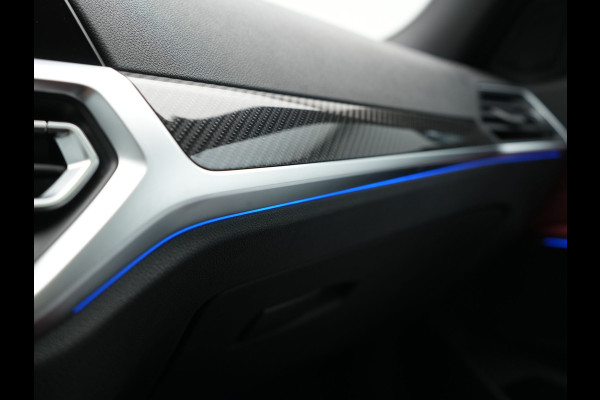BMW 3 Serie Touring 320i M Sport Perfomance Parts 184pk | Panodak | Adaptive Cruise | Laser LED | Sportuitlaat Kleppen Besturing | Lederen Sportstoelen Verwarmd | Sfeerverlichting | Apple Carplay | 20"L.M | Navigatie | DAB |