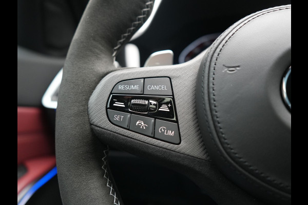 BMW 3 Serie Touring 320i M Sport Perfomance Parts 184pk | Panodak | Adaptive Cruise | Laser LED | Sportuitlaat Kleppen Besturing | Lederen Sportstoelen Verwarmd | Sfeerverlichting | Apple Carplay | 20"L.M | Navigatie | DAB |