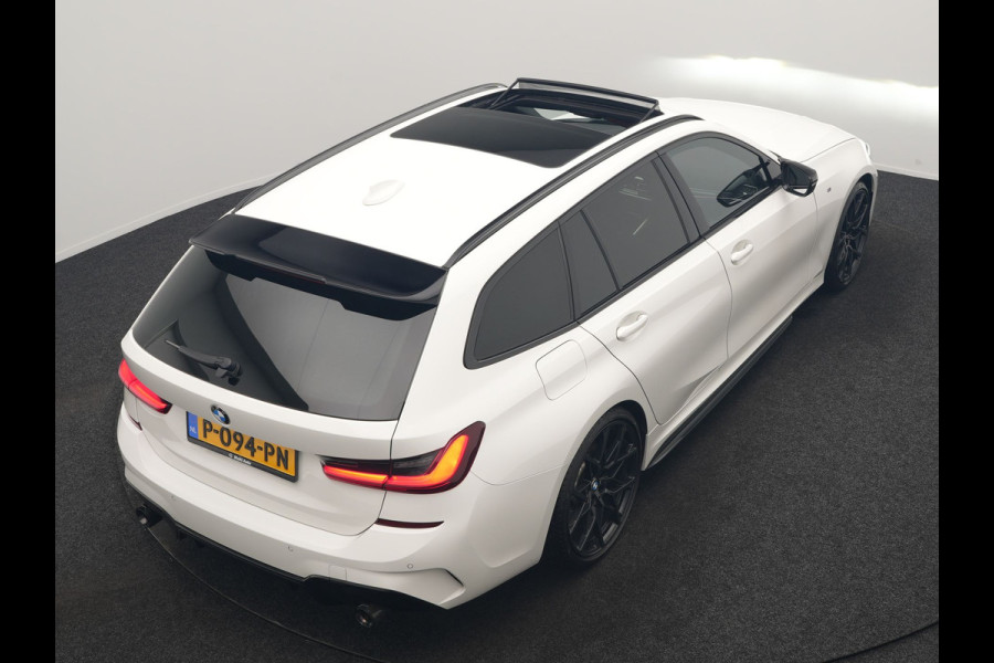 BMW 3 Serie Touring 320i M Sport Perfomance Parts 184pk | Panodak | Adaptive Cruise | Laser LED | Sportuitlaat Kleppen Besturing | Lederen Sportstoelen Verwarmd | Sfeerverlichting | Apple Carplay | 20"L.M | Navigatie | DAB |