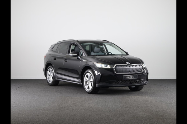 Škoda Enyaq Selection 170pk | Navigatie | Parkeersensoren | Achteruitrijcamera | Lichtmetalen velgen 19" | Verwarmbare voorstoelen | Dode hoek detectie