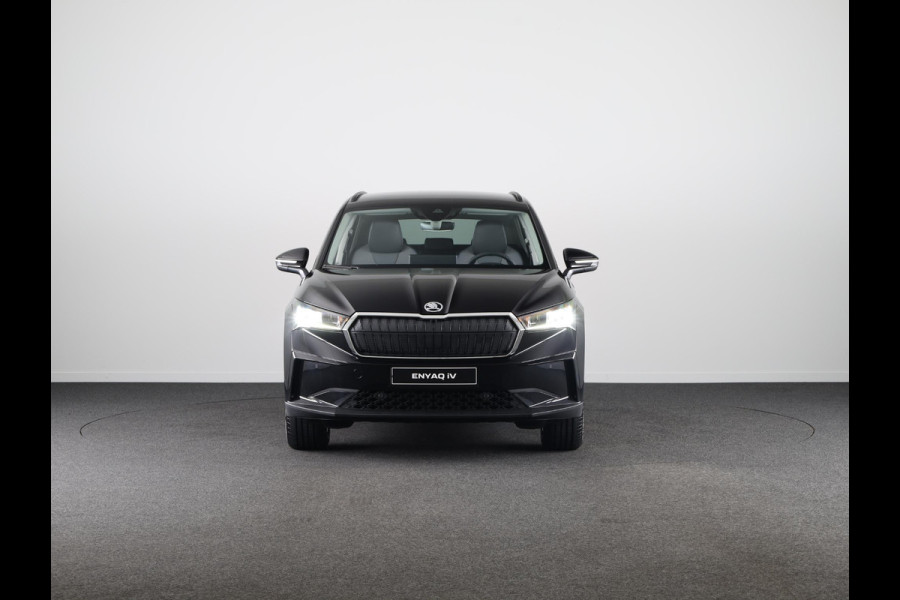 Škoda Enyaq Selection 170pk | Navigatie | Parkeersensoren | Achteruitrijcamera | Lichtmetalen velgen 19" | Verwarmbare voorstoelen | Dode hoek detectie