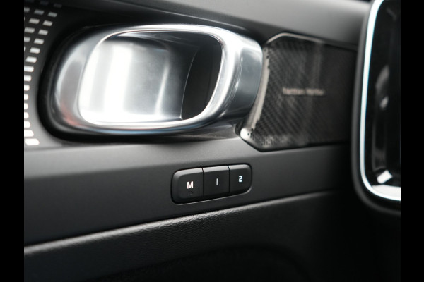 Volvo XC40 T5 Ultimate Dark PHEV 262pk Dealer O.H | SOH 89,2% | Trekhaak Af Fabriek | Panodak | Adaptive Cruise | 360 Camera | Harman / Kardon | Alcantara Sportstoelen Memory & Verwarmd | Stuur Verwarmd | Blis | Keyless | Apple Carplay | Navigatie | DAB | 19"L.M | Plug In Hybrid |