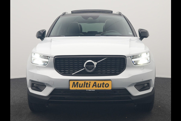 Volvo XC40 T5 Ultimate Dark PHEV 262pk Dealer O.H | SOH 89,2% | Trekhaak Af Fabriek | Panodak | Adaptive Cruise | 360 Camera | Harman / Kardon | Alcantara Sportstoelen Memory & Verwarmd | Stuur Verwarmd | Blis | Keyless | Apple Carplay | Navigatie | DAB | 19"L.M | Plug In Hybrid |