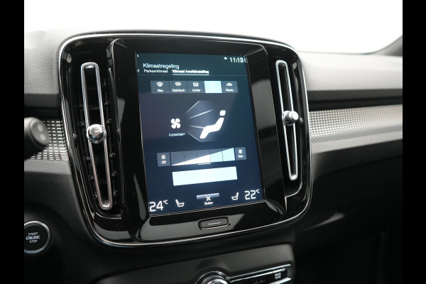 Volvo XC40 T5 Ultimate Dark PHEV 262pk Dealer O.H | SOH 89,2% | Trekhaak Af Fabriek | Panodak | Adaptive Cruise | 360 Camera | Harman / Kardon | Alcantara Sportstoelen Memory & Verwarmd | Stuur Verwarmd | Blis | Keyless | Apple Carplay | Navigatie | DAB | 19"L.M | Plug In Hybrid |