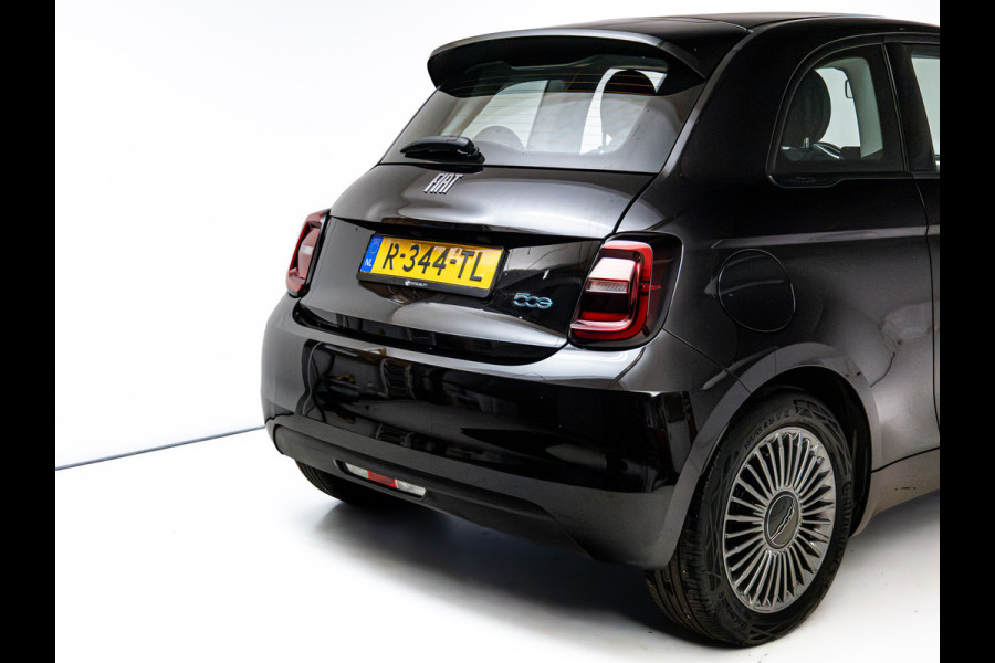 Fiat 500 Icon 42 kWh | Climate-Control | Cruise | DAB | Apple Carplay/Android Auto | Lane Assist | Navigatie