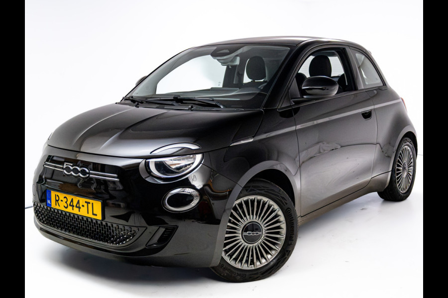Fiat 500 Icon 42 kWh | Climate-Control | Cruise | DAB | Apple Carplay/Android Auto | Lane Assist | Navigatie