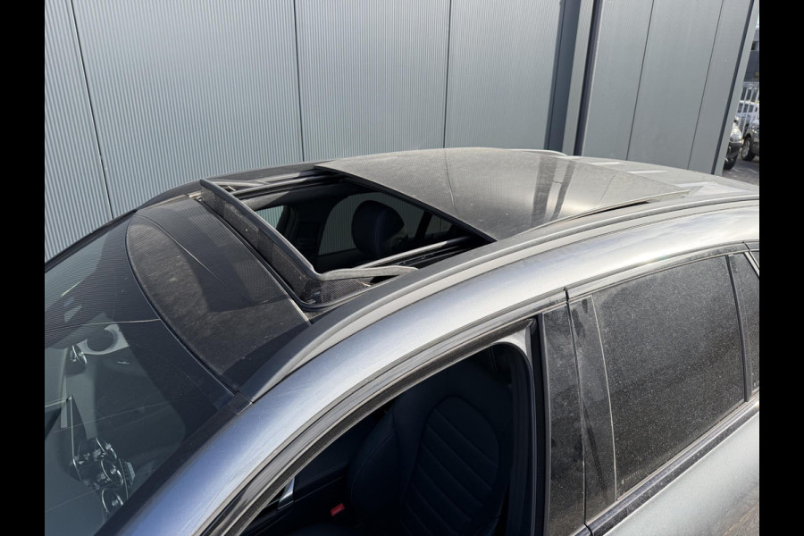 Mercedes-Benz GLC 300e 4MATIC AMG Line 20"/Panoramadak/Trekhaak/Leder/Stoelverwarming + ventilatie/Keyless/Treeplanken/Apple Carplay & Android Auto/Alarm