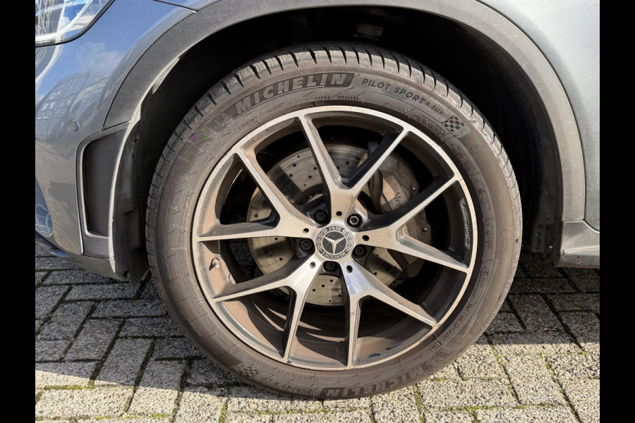Mercedes-Benz GLC 300e 4MATIC AMG Line 20"/Panoramadak/Trekhaak/Leder/Stoelverwarming + ventilatie/Keyless/Treeplanken/Apple Carplay & Android Auto/Alarm