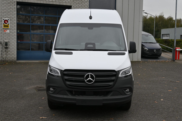 Mercedes-Benz Sprinter 317 CDI L2H2 Pro 3500 KG trekhaak, LED, Geveerde stoel