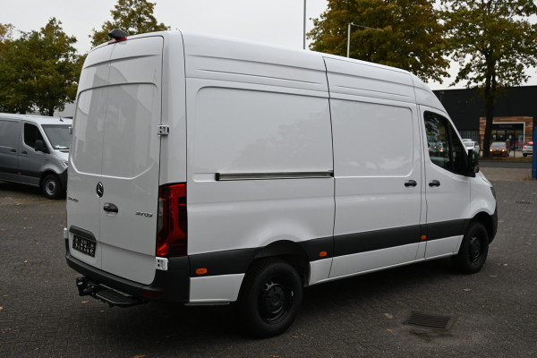 Mercedes-Benz Sprinter 317 CDI L2H2 Pro 3500 KG trekhaak, LED, Geveerde stoel