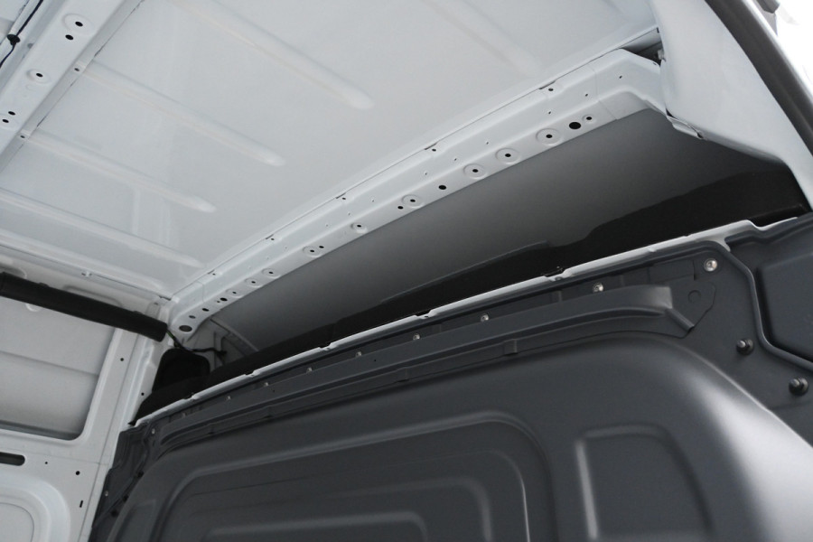 Mercedes-Benz Sprinter 317 CDI L2H2 Pro 3500 KG trekhaak, LED, Geveerde stoel
