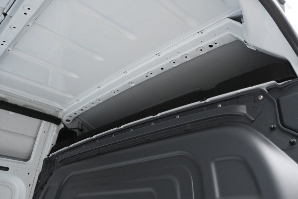 Mercedes-Benz Sprinter 317 CDI L2H2 Pro 3500 KG trekhaak, LED, Geveerde stoel