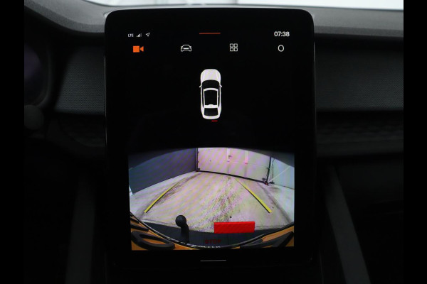 Polestar 2 Standard Range Single Motor 63kWh | SOH 89,1% | Elektrisch uitklapbare trekhaak | Achteruitrijcamera | Apple CarPlay | Stoelverwarming | Cruise control adaptief