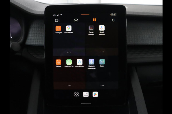Polestar 2 Standard Range Single Motor 63kWh | SOH 89,1% | Elektrisch uitklapbare trekhaak | Achteruitrijcamera | Apple CarPlay | Stoelverwarming | Cruise control adaptief