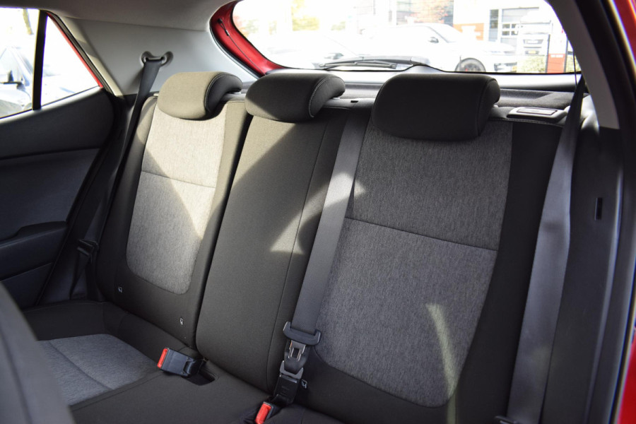 Kia Stonic 1.0 T-GDi DynamicLine | Apple CarPlay | Camera | Cruise | Airco