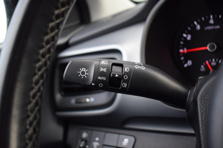 Kia Stonic 1.0 T-GDi DynamicLine | Apple CarPlay | Camera | Cruise | Airco