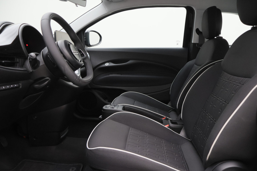 Fiat 500E Icon 42 kWh SOH 96,4%, Virtual Cockpit, Apple Carplay, Cruise, Rijstrooksensor, DAB, LED, 16''