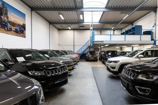 Jeep Compass 4xe Plug-in Hybrid Night Eagle, NAP, Apple ect.