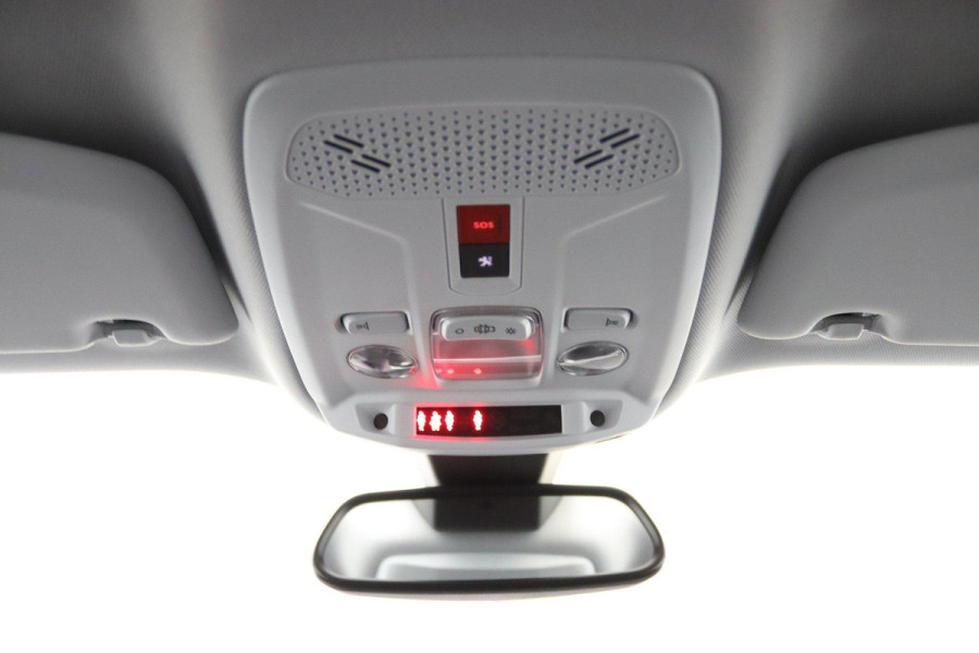 Peugeot 2008 1.2 PureTech Allure*ECC*CAMERA*CRUISE*NAVI*LED*