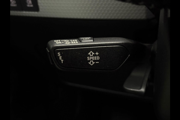 Audi A1 Sportback 30 TFSI 3x S Line KeylessGo|Sfeerv|CarPlay|Cruise
