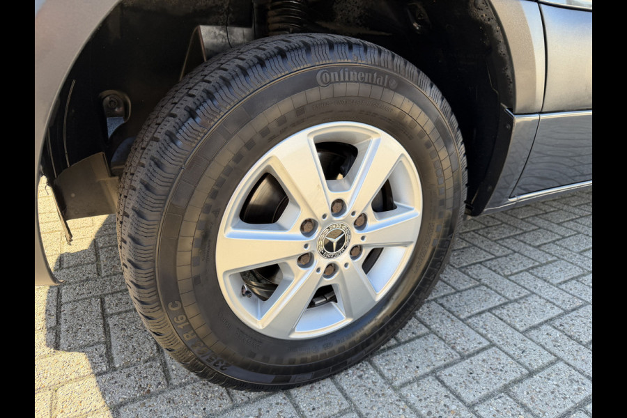 Mercedes-Benz Sprinter 314 2.2 CDI L1H1 Functional RWD / vaste prijs rijklaar € 19.950 ex btw / euro 6 / bpm vrij / lease vanaf € 336 / camera / climate control / trekhaak / grijs metallic !