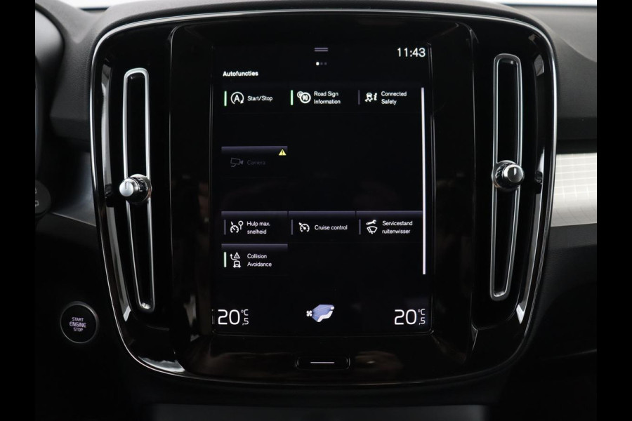 Volvo XC40 1.5 T3 Momentum Business | Glacier Silver | LED | Keyless Entry | Virtual Cockpit |