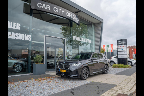 BMW X3 30e xDrive 299pk PHEV | M Sport| Panoramadak | 360 Camera | Aero | Leer | Head up
