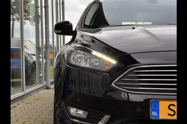 Ford FOCUS Wagon 1.5 Titanium 150 pk Automaat | Trekhaak | Navigatie | Cruise control | Voorruitverwarming | Volledig onderhouden etc.