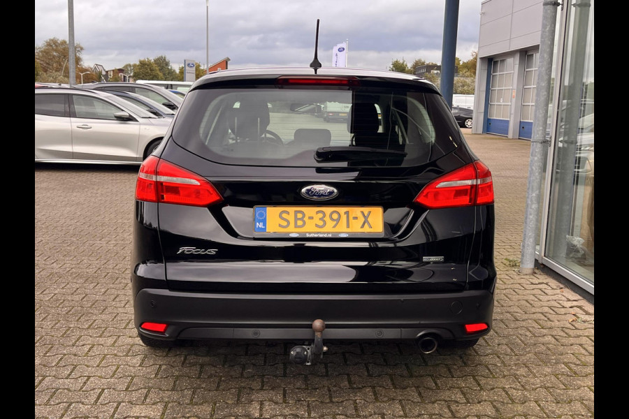 Ford FOCUS Wagon 1.5 Titanium 150 pk Automaat | Trekhaak | Navigatie | Cruise control | Voorruitverwarming | Volledig onderhouden etc.