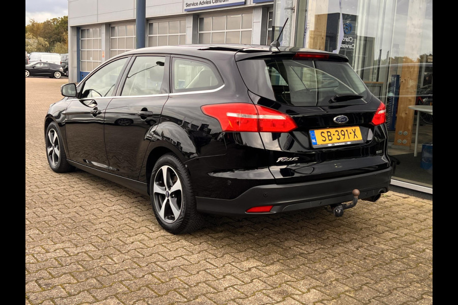Ford FOCUS Wagon 1.5 Titanium 150 pk Automaat | Trekhaak | Navigatie | Cruise control | Voorruitverwarming | Volledig onderhouden etc.