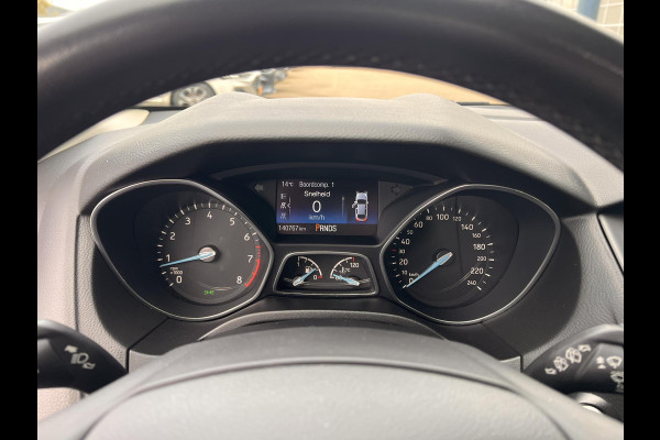 Ford FOCUS Wagon 1.5 Titanium 150 pk Automaat | Trekhaak | Navigatie | Cruise control | Voorruitverwarming | Volledig onderhouden etc.