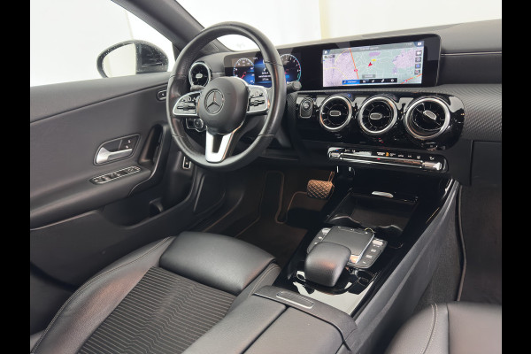 Mercedes-Benz CLA-Klasse Shooting Brake 250 e Business Line (Plug-in) (INCL.BTW) Aut. *LEATHER-FABRIC | FULL-LED | HEATED-COMFORTSEATS | DIGI-COCKPIT | DAB+ | NAVI-FULLMAP | CAMERA | SHIFTPADDLES | 17''ALU | TOWBAR*