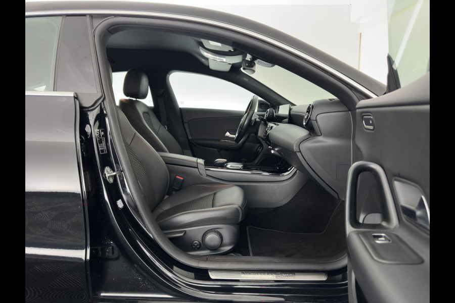 Mercedes-Benz CLA-Klasse Shooting Brake 250 e Business Line (Plug-in) (INCL.BTW) Aut. *LEATHER-FABRIC | FULL-LED | HEATED-COMFORTSEATS | DIGI-COCKPIT | DAB+ | NAVI-FULLMAP | CAMERA | SHIFTPADDLES | 17''ALU | TOWBAR*