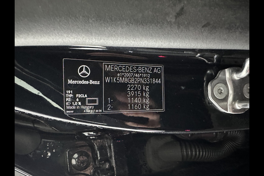 Mercedes-Benz CLA-Klasse Shooting Brake 250 e Business Line (Plug-in) (INCL.BTW) Aut. *LEATHER-FABRIC | FULL-LED | HEATED-COMFORTSEATS | DIGI-COCKPIT | DAB+ | NAVI-FULLMAP | CAMERA | SHIFTPADDLES | 17''ALU | TOWBAR*