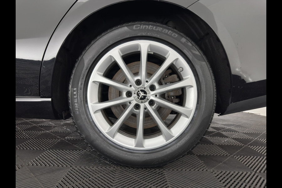 Mercedes-Benz CLA-Klasse Shooting Brake 250 e Business Line (Plug-in) (INCL.BTW) Aut. *LEATHER-FABRIC | FULL-LED | HEATED-COMFORTSEATS | DIGI-COCKPIT | DAB+ | NAVI-FULLMAP | CAMERA | SHIFTPADDLES | 17''ALU | TOWBAR*