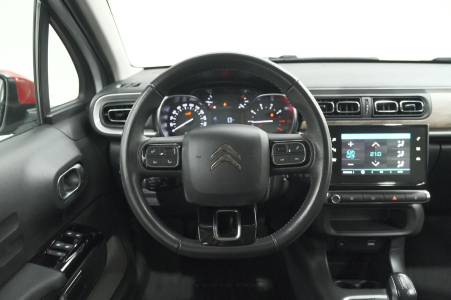 Citroën C3 PureTech 82 Shine | Camera | Parkeersensoren | Navigatie | Apple Carplay