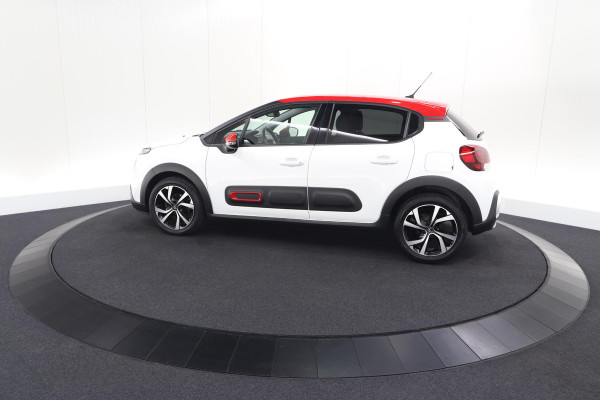 Citroën C3 PureTech 82 Shine | Camera | Parkeersensoren | Navigatie | Apple Carplay