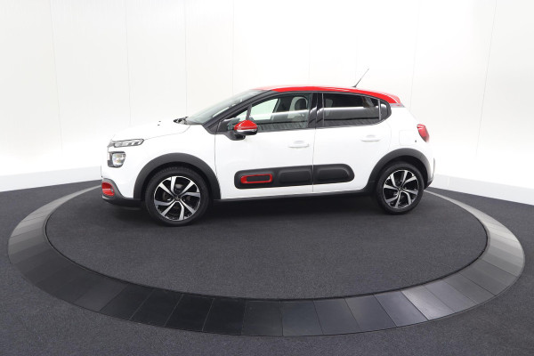 Citroën C3 PureTech 82 Shine | Camera | Parkeersensoren | Navigatie | Apple Carplay