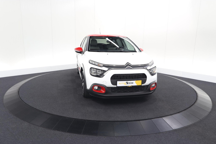 Citroën C3 PureTech 82 Shine | Camera | Parkeersensoren | Navigatie | Apple Carplay